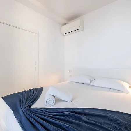 Sea View - 2 Bdr Promenade Des Apartamento